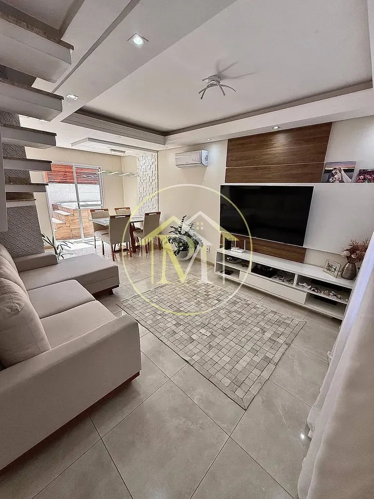 Casa, 3 quartos, 147 m² - Foto 1