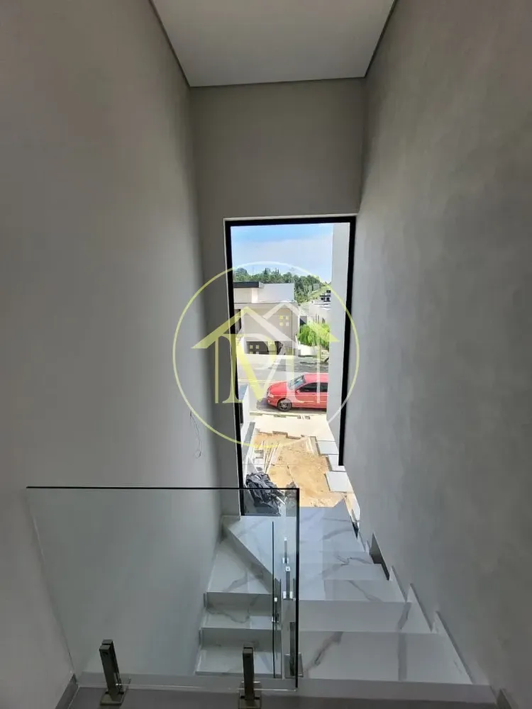 Casa, 3 quartos, 205 m² - Foto 1