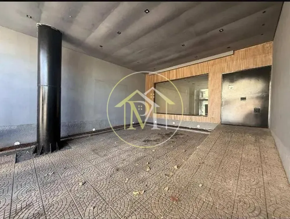 Loja-Salão, 240 m² - Foto 1