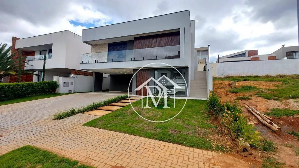 Casa de Condomínio à venda com 3 quartos, 294m² - Foto 1