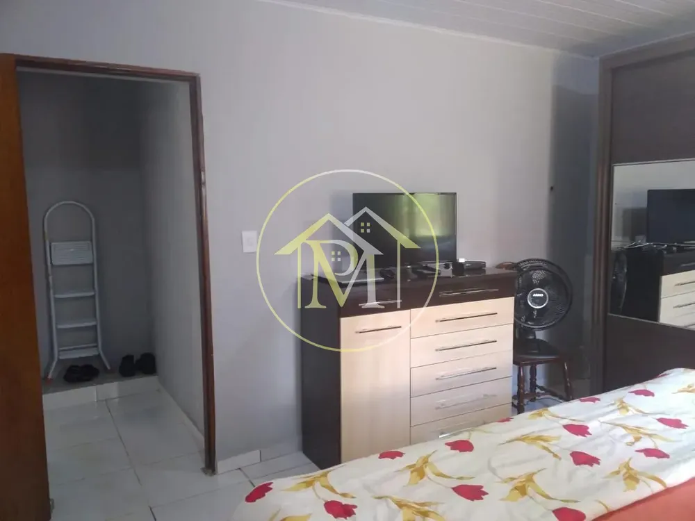 Chácara, 3 quartos, 1750 m² - Foto 1