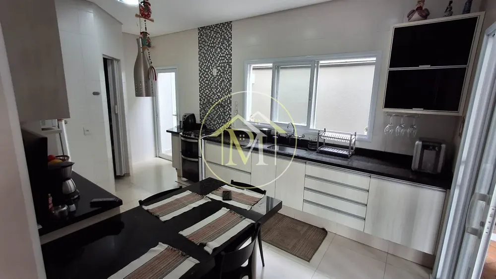 Casa, 3 quartos, 180 m² - Foto 1