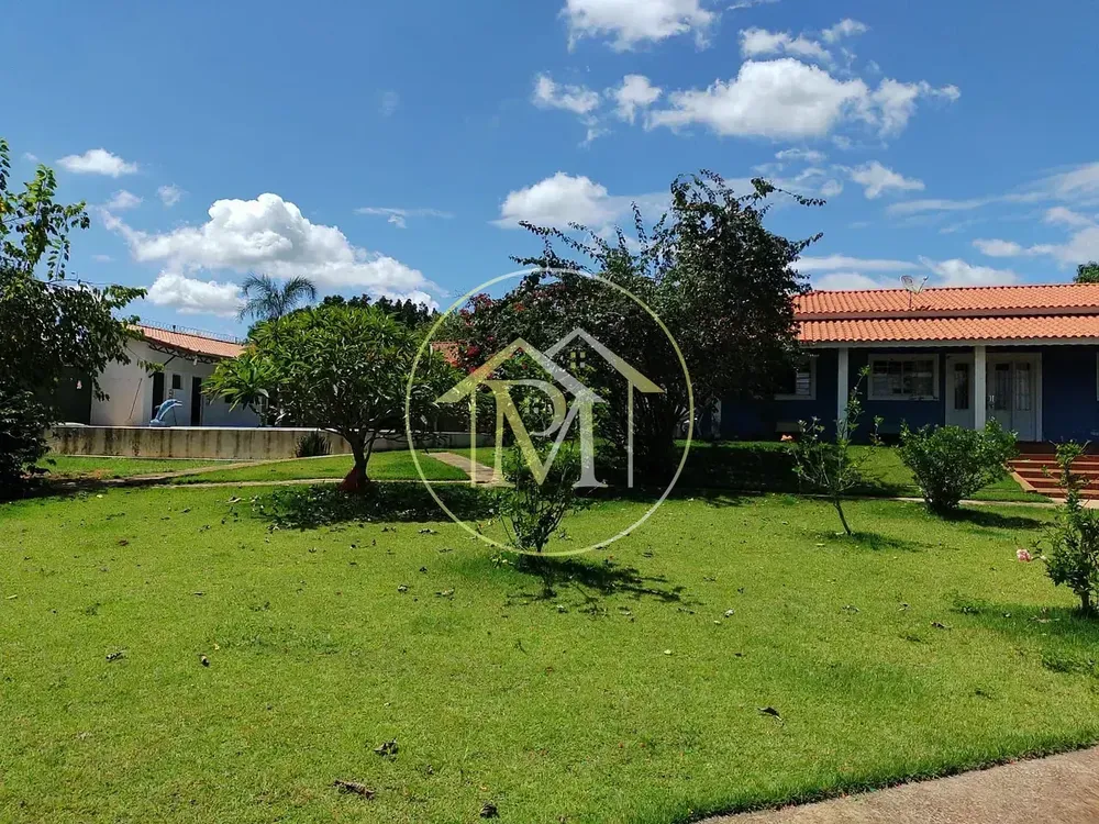 Chácara, 3 quartos, 310 m² - Foto 1