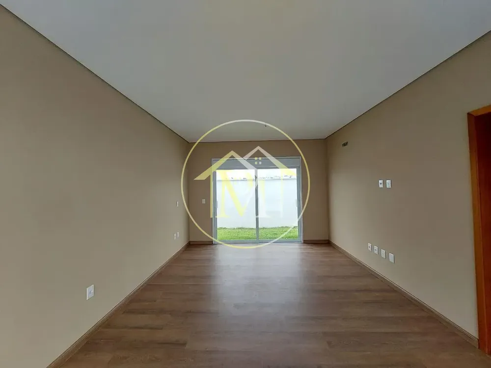 Casa, 4 quartos, 394 m² - Foto 1