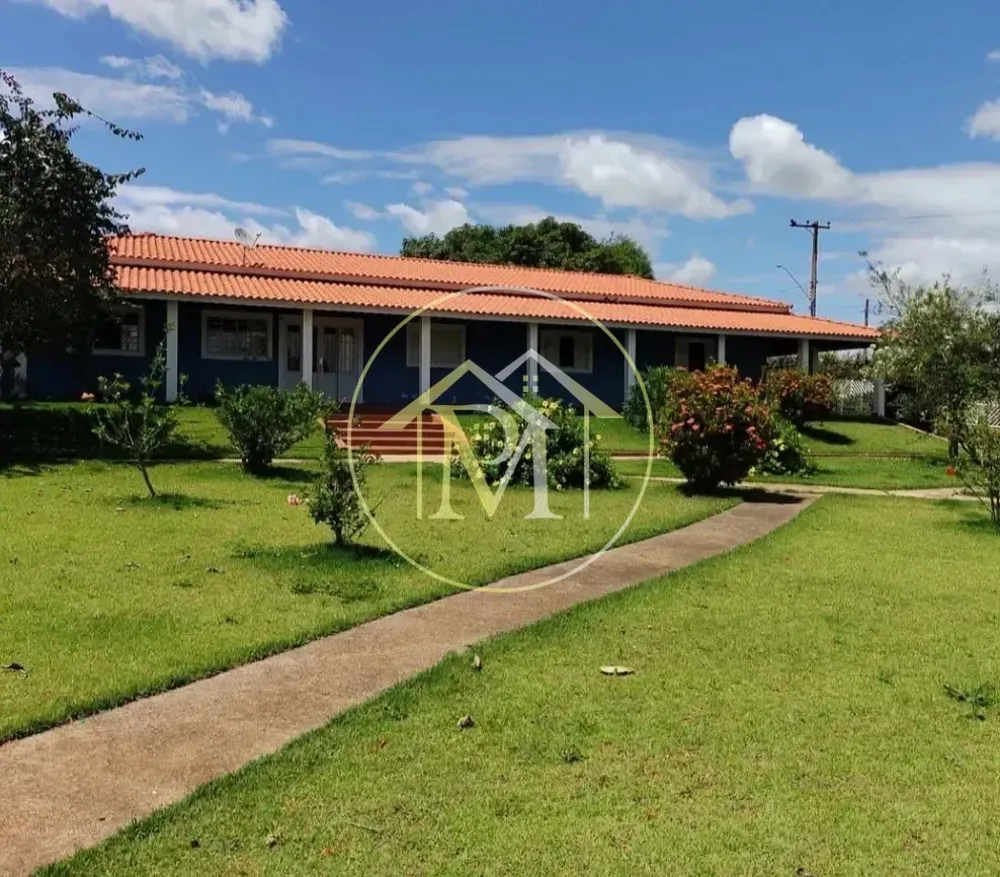 Chácara, 3 quartos, 310 m² - Foto 1