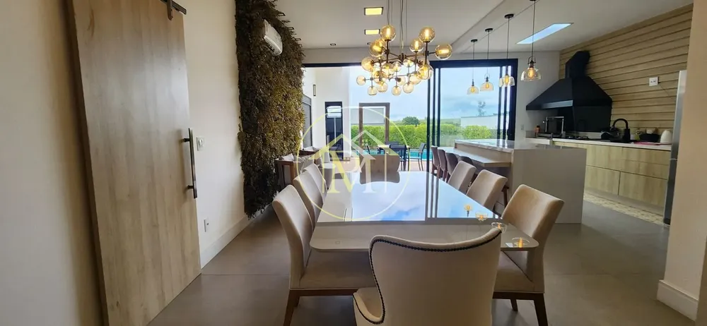 Casa, 3 quartos, 246 m² - Foto 1
