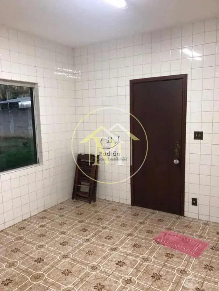 Chácara, 3 quartos, 2297 m² - Foto 4