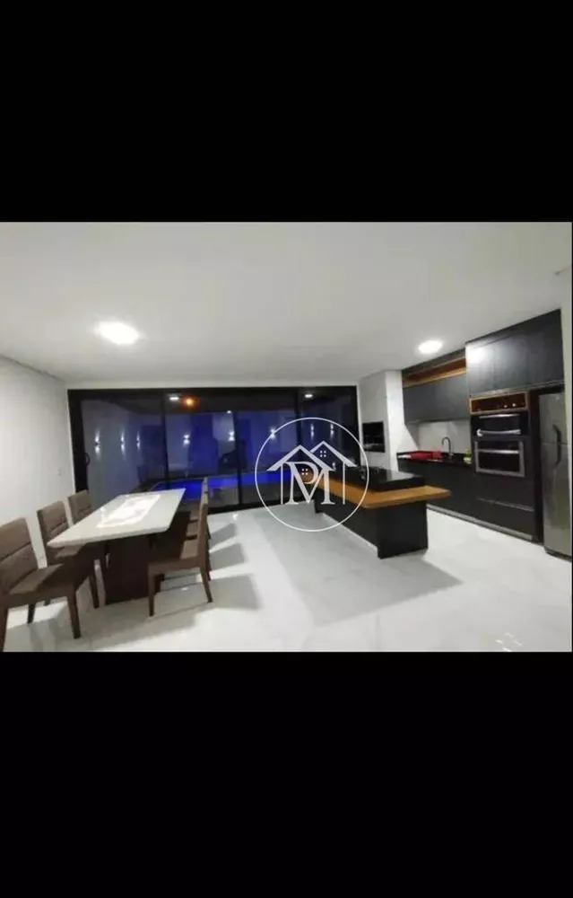 Casa de Condomínio à venda com 3 quartos, 140m² - Foto 2