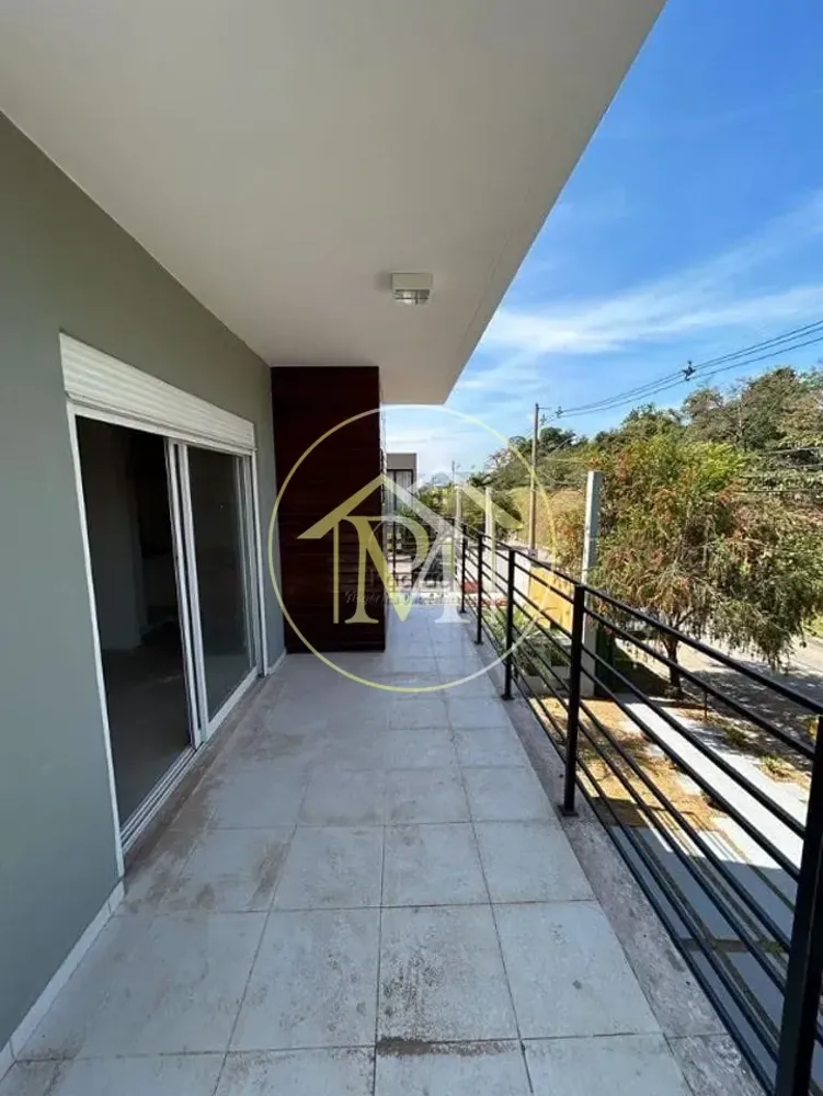Casa, 3 quartos, 322 m² - Foto 1