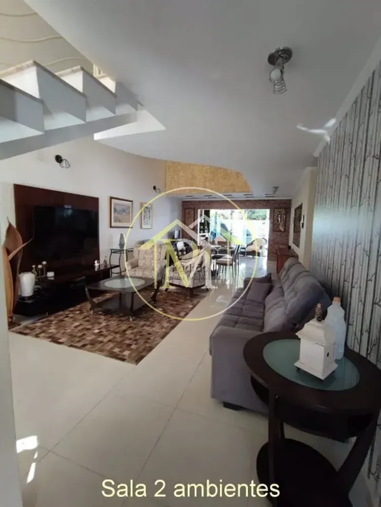 Casa, 3 quartos, 250 m² - Foto 1