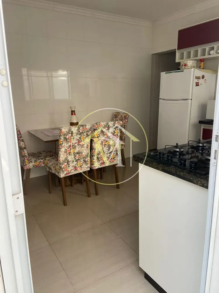 Casa, 2 quartos, 228 m² - Foto 3
