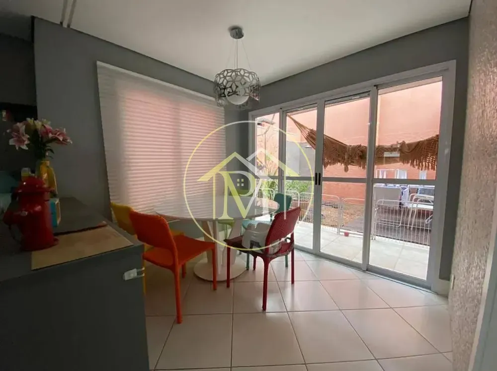 Casa, 3 quartos, 132 m² - Foto 2