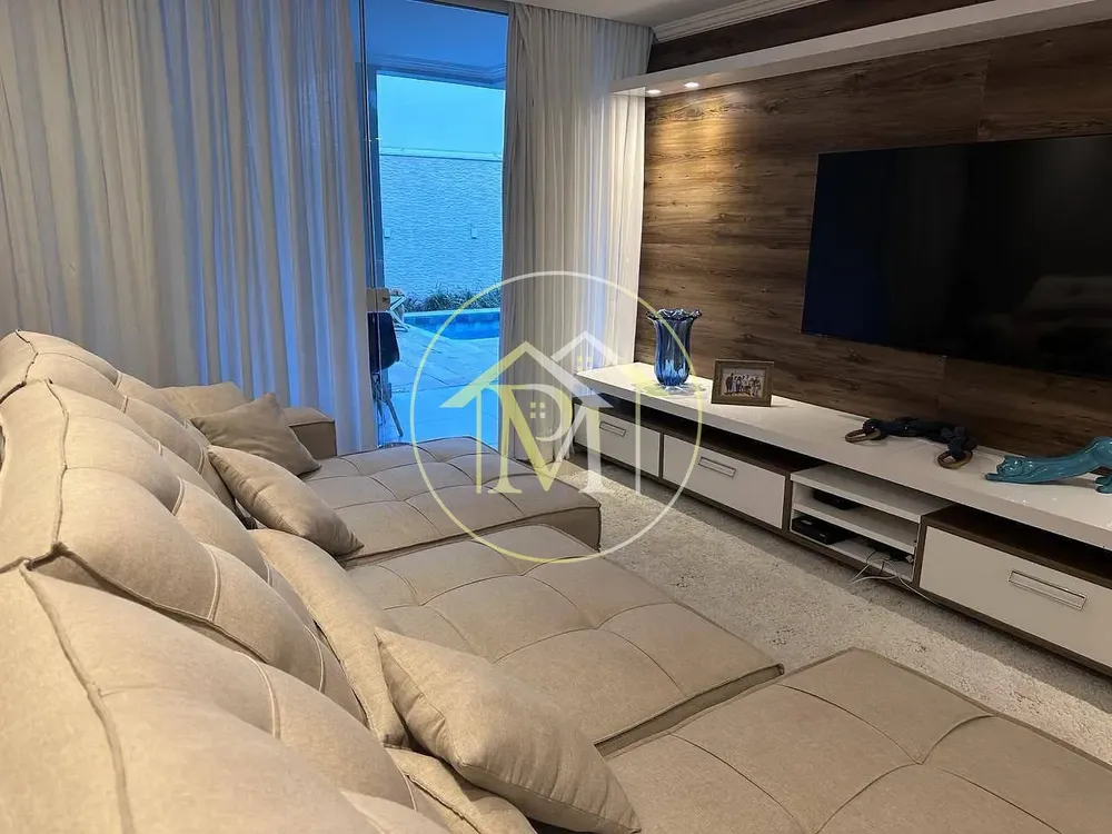 Casa, 3 quartos, 310 m² - Foto 1