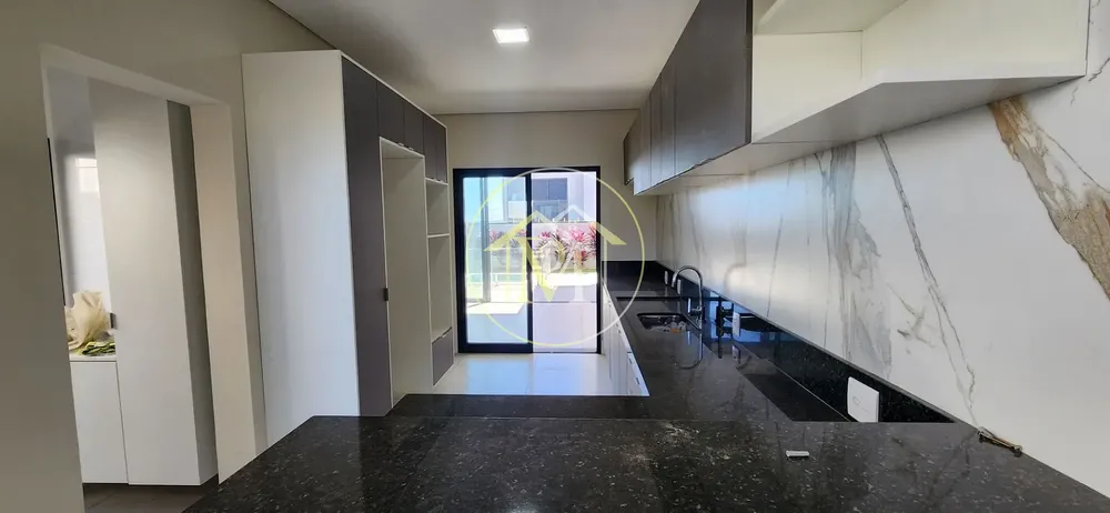 Casa, 3 quartos, 220 m² - Foto 3