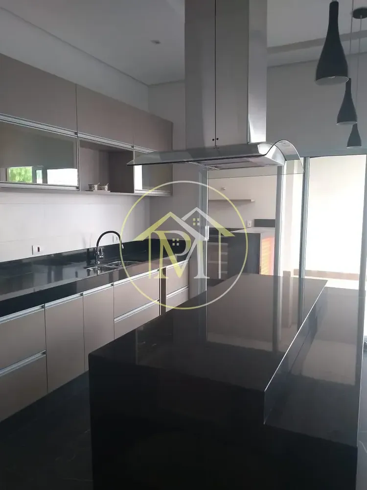 Casa, 4 quartos, 326 m² - Foto 1