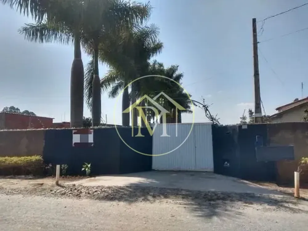 Chácara, 3 quartos, 3000 m² - Foto 1