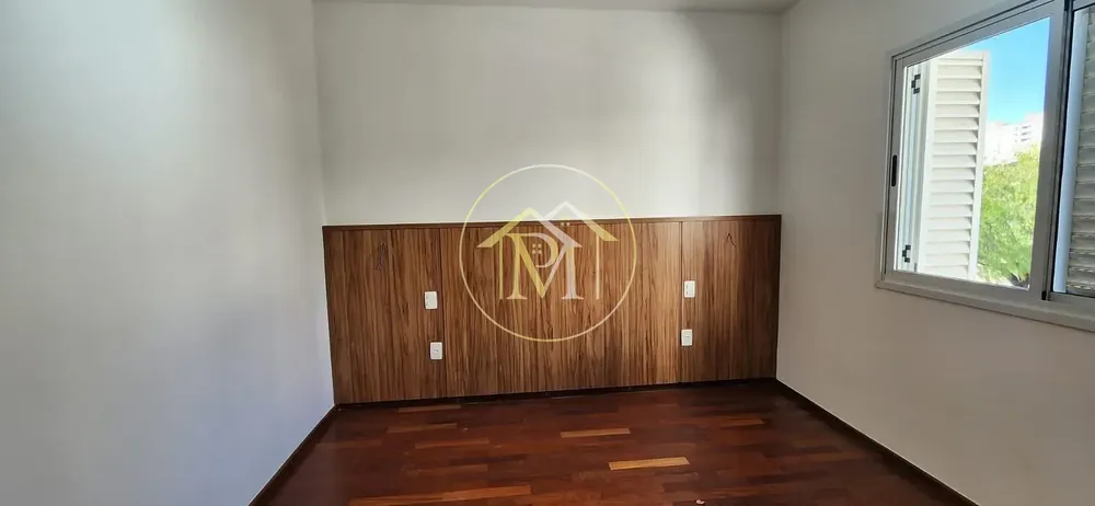 Casa, 5 quartos, 156 m² - Foto 4