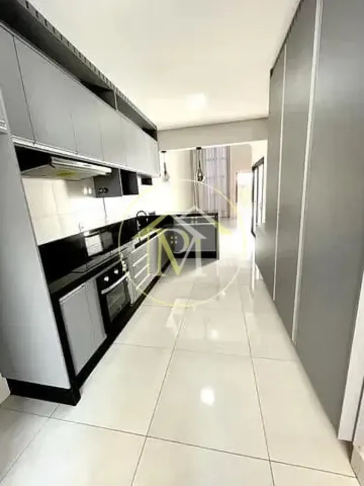 Casa, 3 quartos, 177 m² - Foto 4