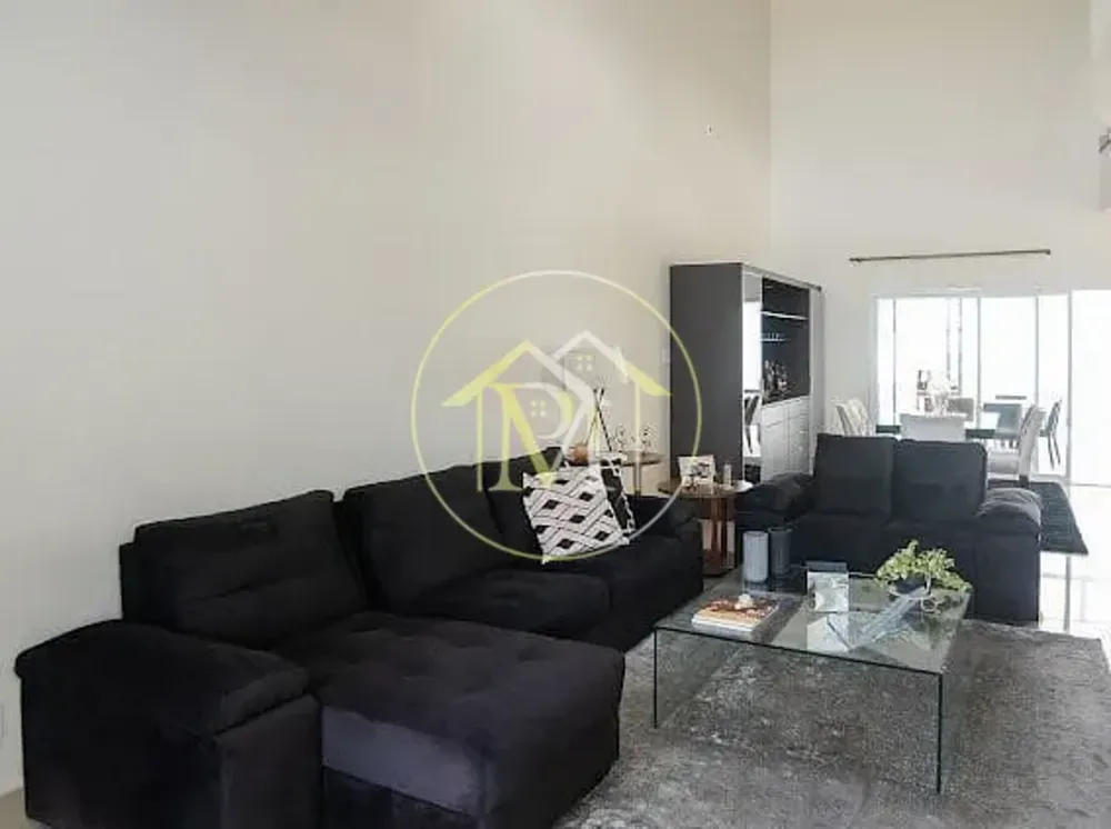 Casa, 3 quartos, 323 m² - Foto 1