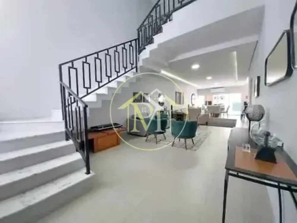 Casa, 4 quartos, 297 m² - Foto 1