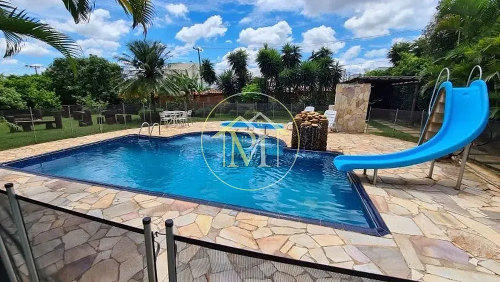 Chácara, 4 quartos, 1500 m² - Foto 1