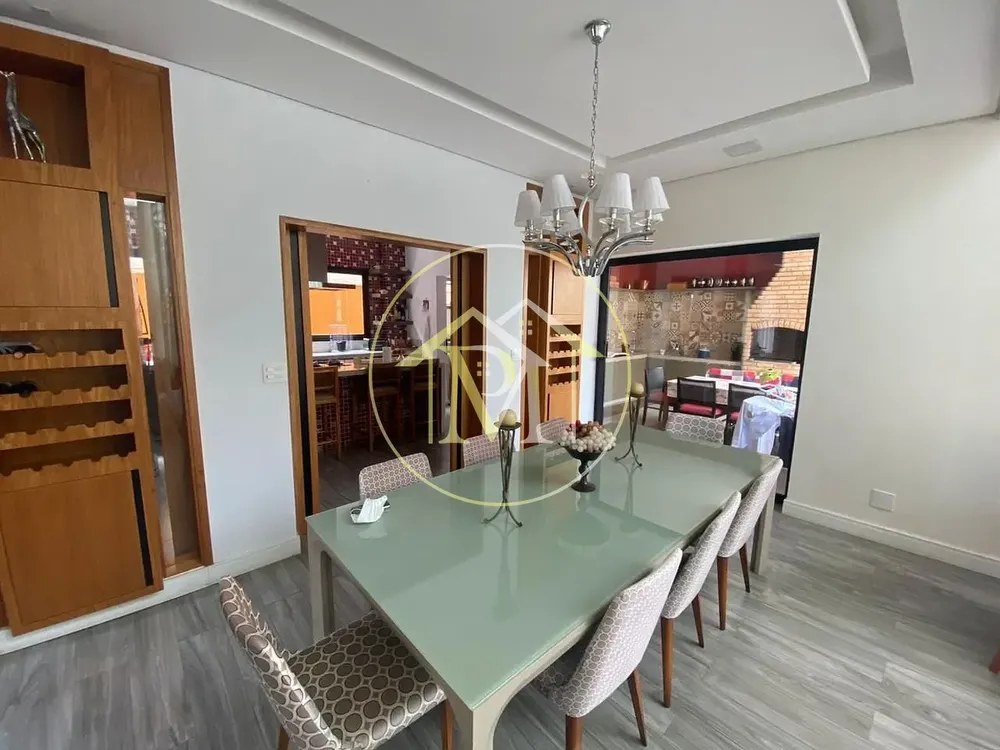 Casa, 3 quartos, 298 m² - Foto 2