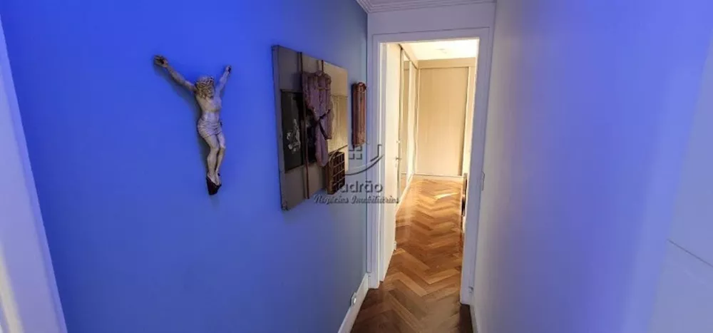 Apartamento à venda com 3 quartos, 135m² - Foto 5