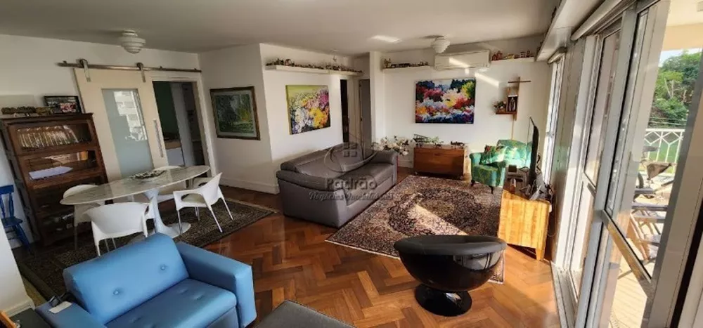 Apartamento à venda com 3 quartos, 135m² - Foto 1