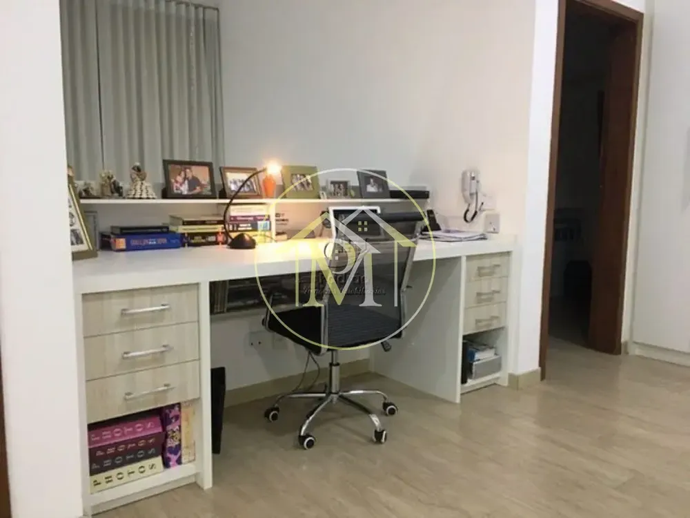 Casa, 3 quartos, 263 m² - Foto 2