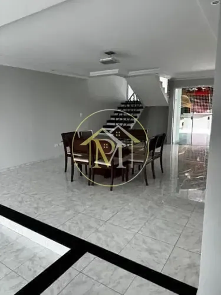 Casa, 3 quartos, 290 m² - Foto 8