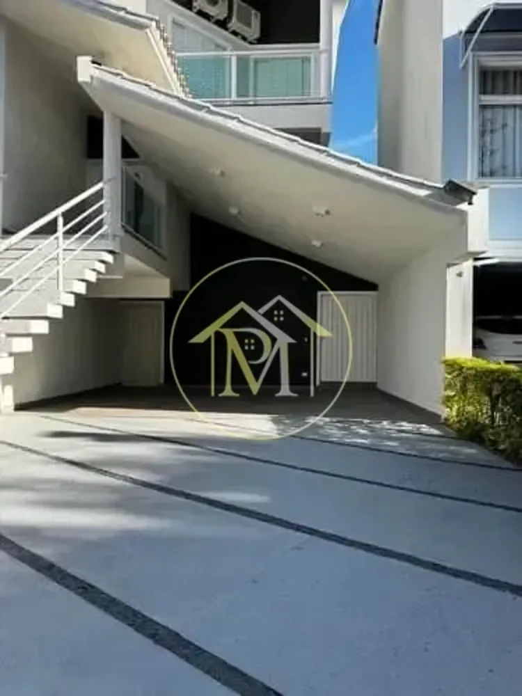 Casa, 3 quartos, 290 m² - Foto 1