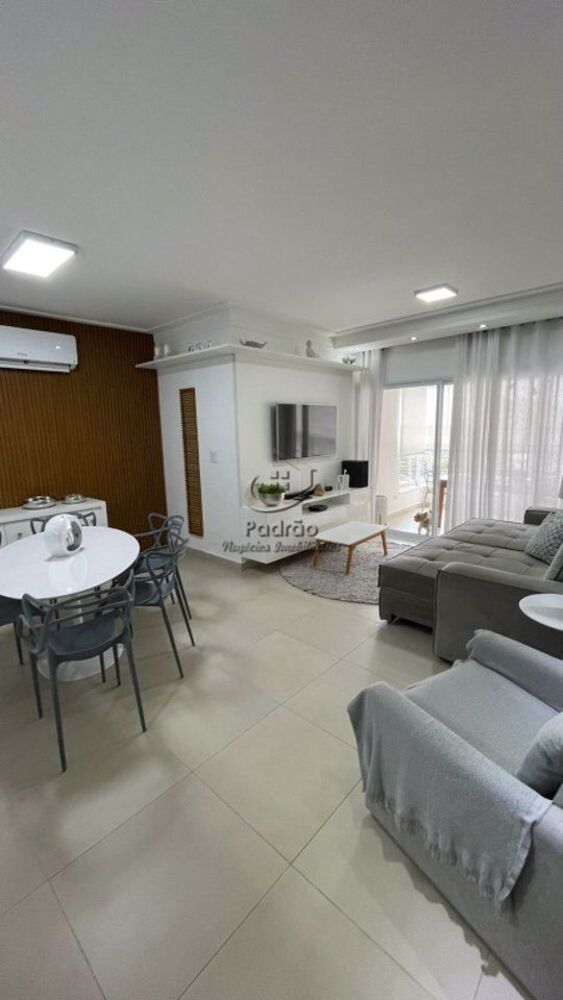 Apartamento à venda com 3 quartos, 110m² - Foto 1