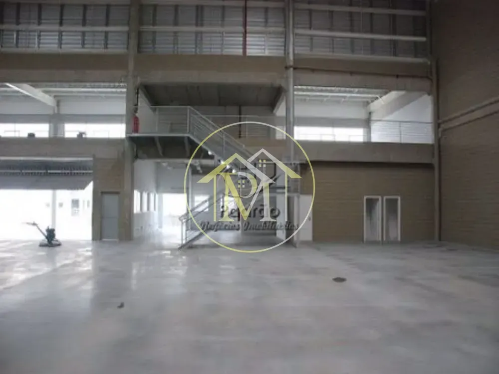 Depósito-Galpão, 8606 m² - Foto 1