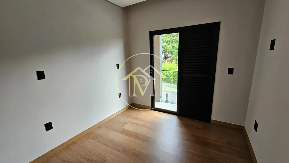 Casa, 3 quartos, 225 m² - Foto 1
