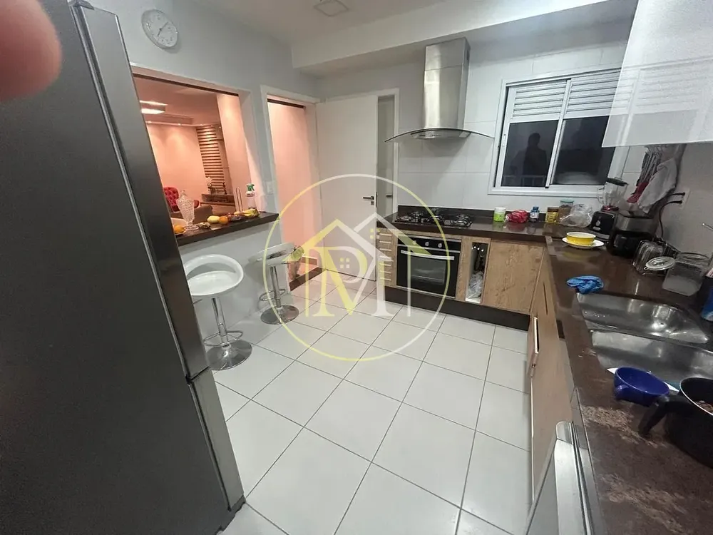 Apartamento, 3 quartos, 140 m² - Foto 1