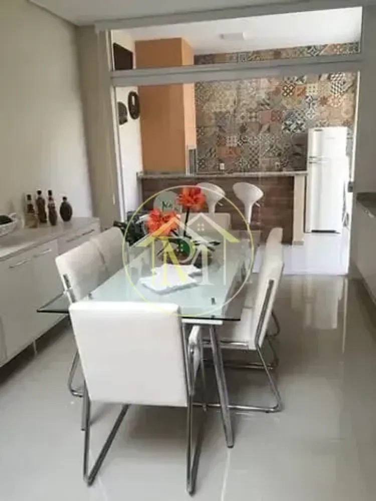 Casa, 3 quartos, 250 m² - Foto 4
