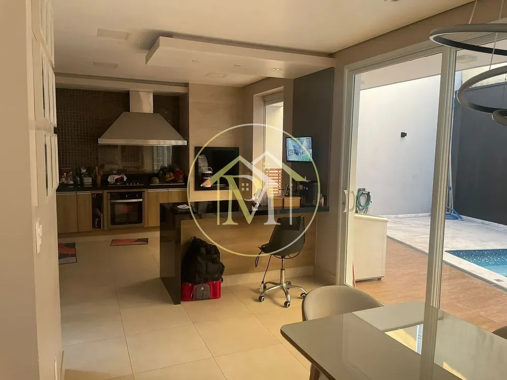 Casa, 3 quartos, 174 m² - Foto 1