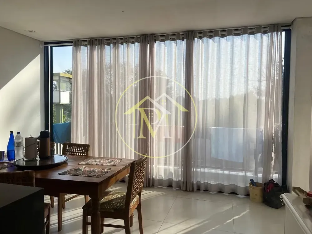 Casa, 4 quartos, 346 m² - Foto 1