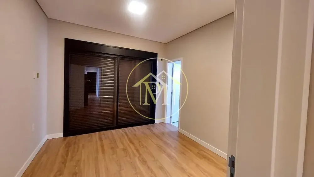 Casa, 3 quartos, 294 m² - Foto 8