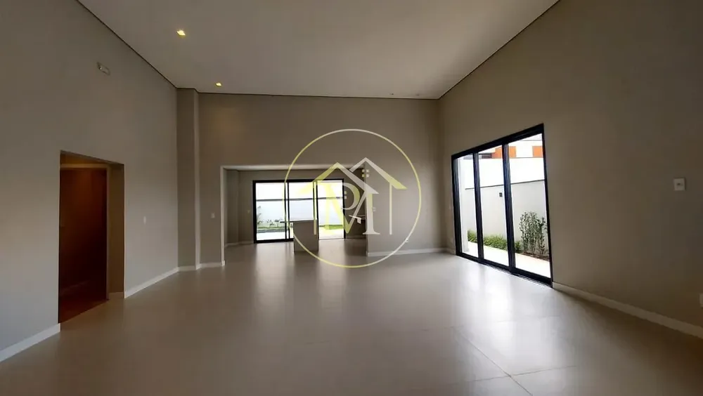Casa, 3 quartos, 294 m² - Foto 2