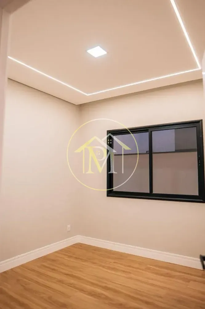 Casa, 3 quartos, 247 m² - Foto 1