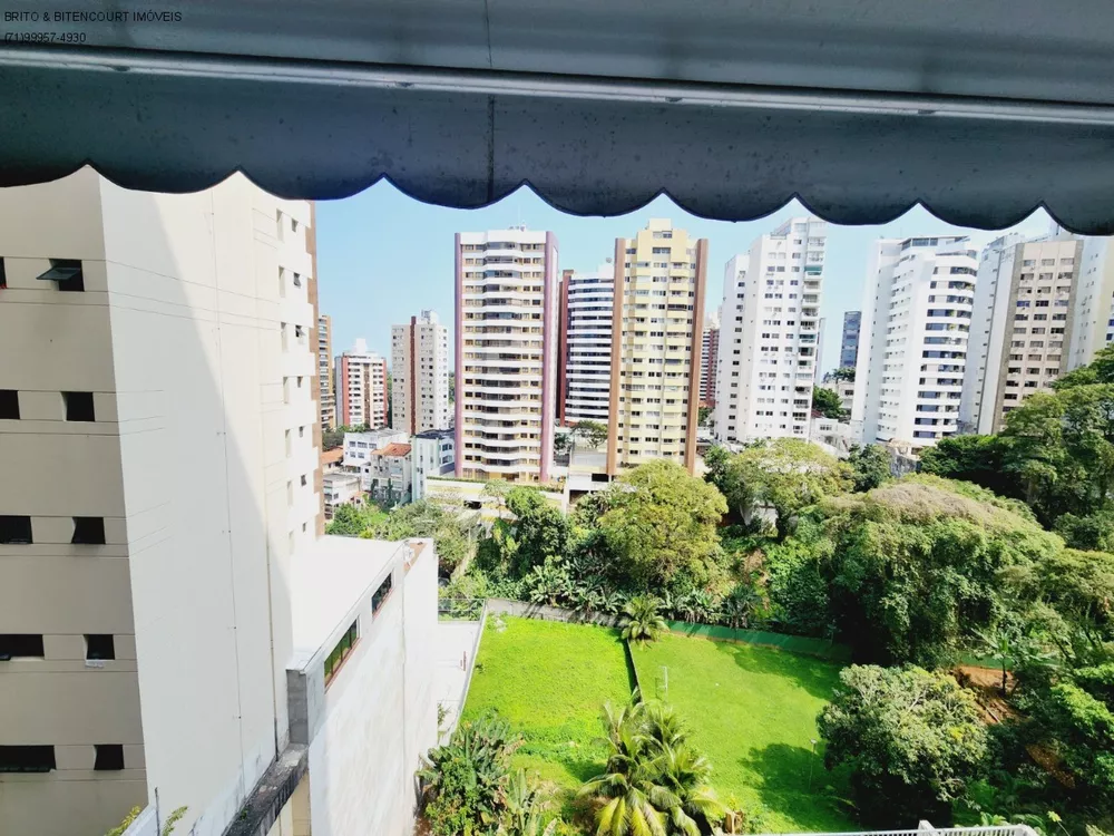 Apartamento à venda com 3 quartos, 128m² - Foto 2