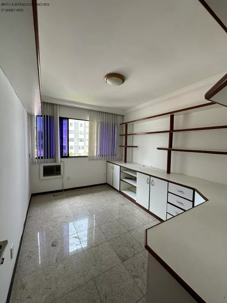 Apartamento à venda com 4 quartos, 215m² - Foto 8