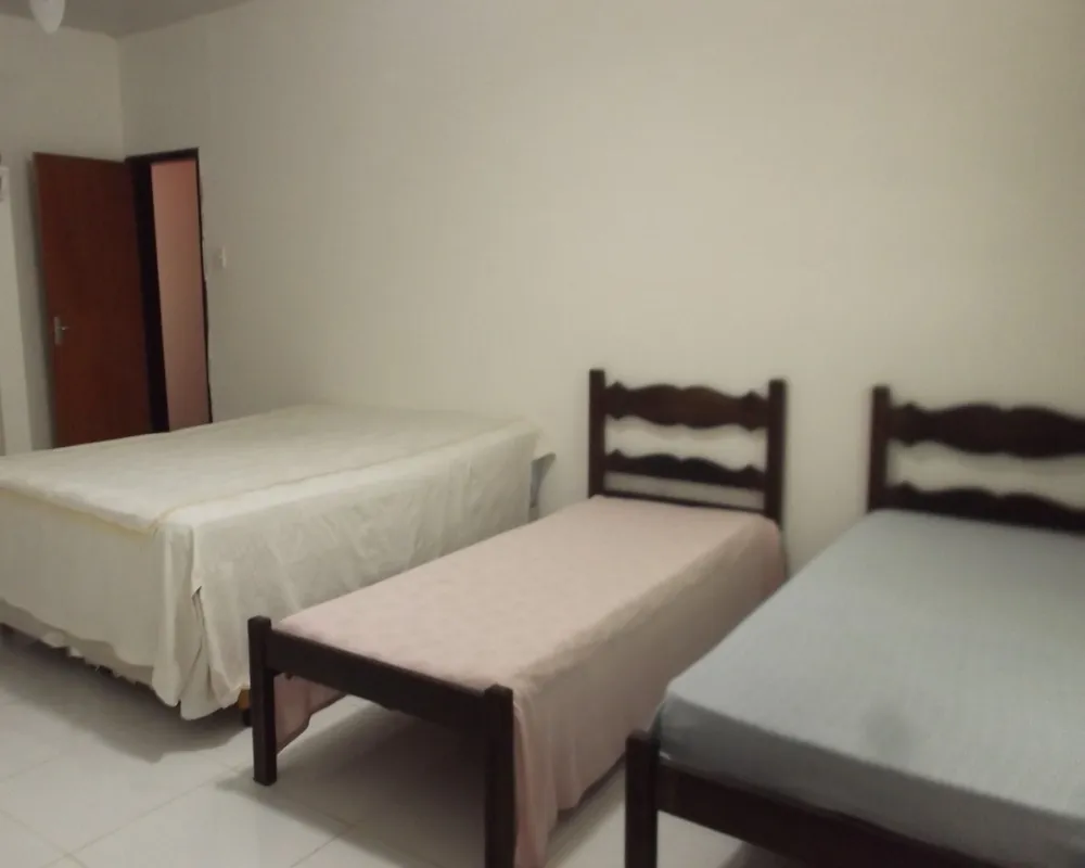 Casa, 3 quartos, 210 m² - Foto 4