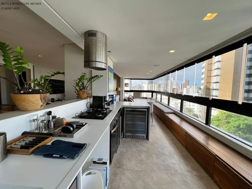 Apartamento, 3 quartos, 228 m² - Foto 2