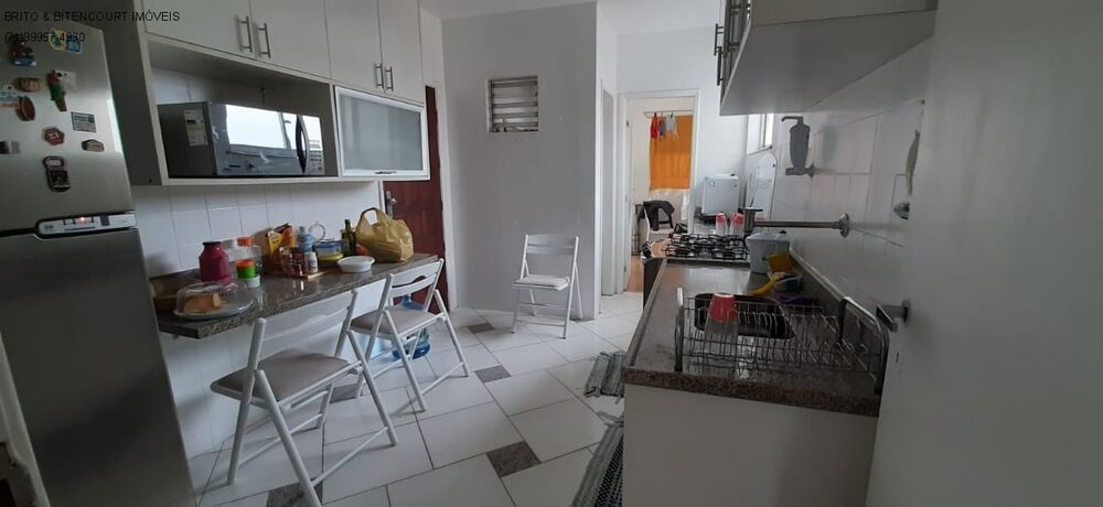 Apartamento à venda com 3 quartos, 96m² - Foto 3