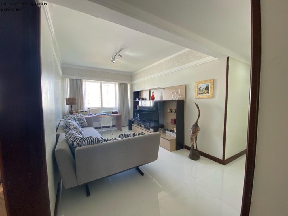 Apartamento, 3 quartos, 232 m² - Foto 2