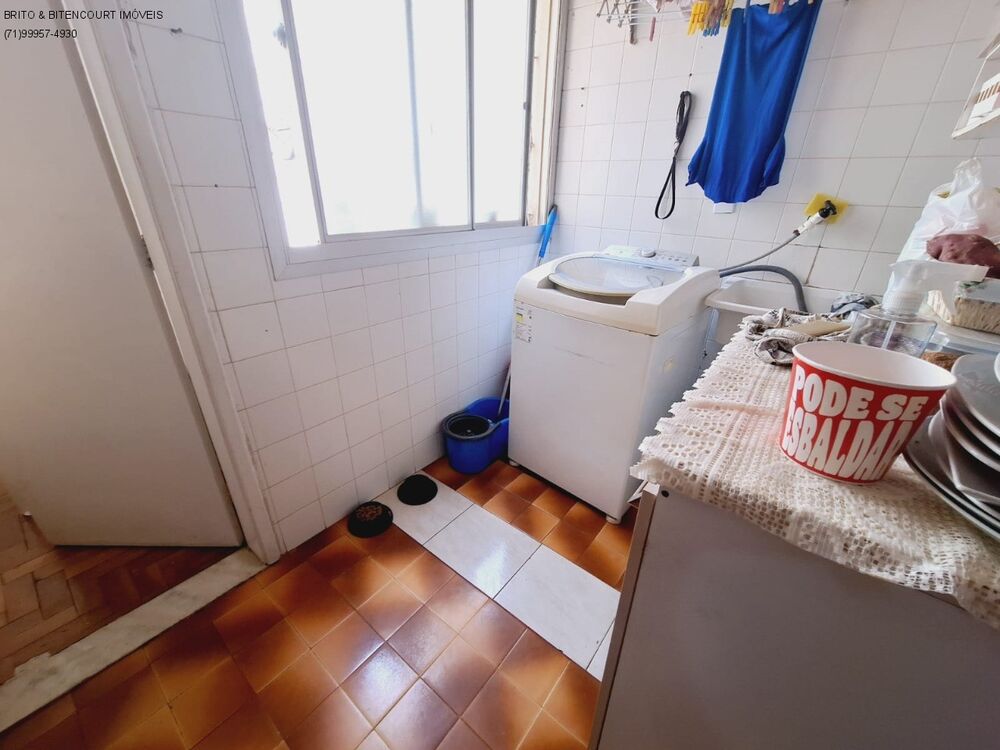 Apartamento à venda com 3 quartos, 115m² - Foto 2