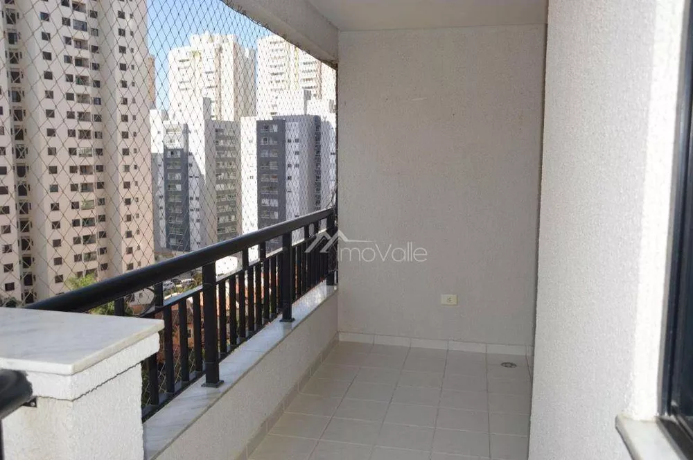 Apartamento para alugar com 3 quartos, 105m² - Foto 1