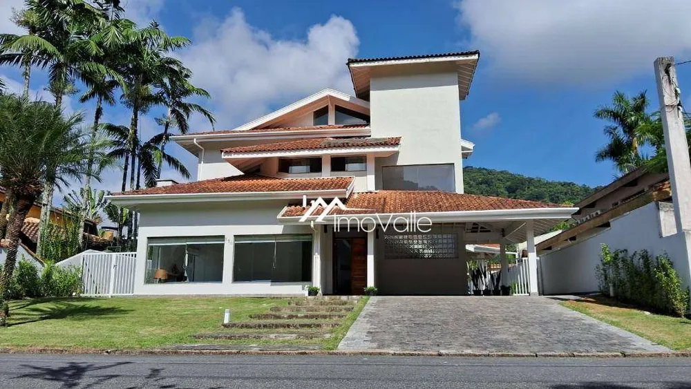 Casa, 4 quartos, 350 m² - Foto 1